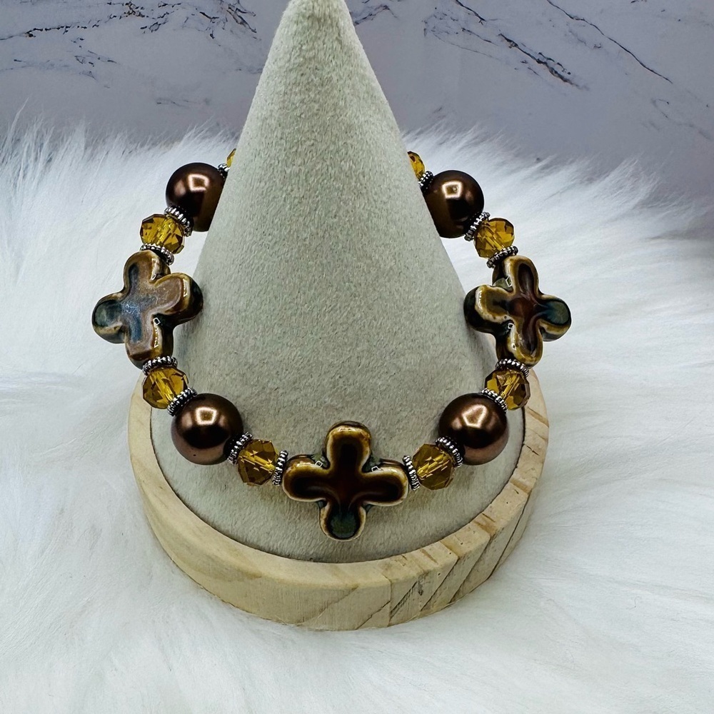 Floral Shaped Stone Beaded Bracelet Mustard Yellow Brown